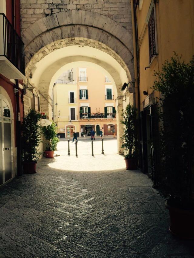 Arco Della Luna *